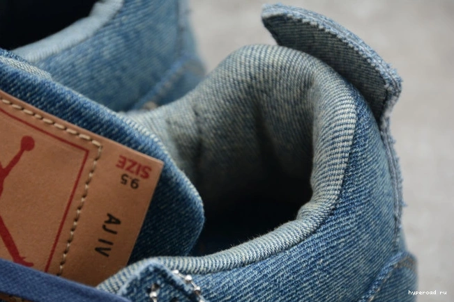 Denim x AO2571-401 Levi's Nike Air Jordan 4 0710